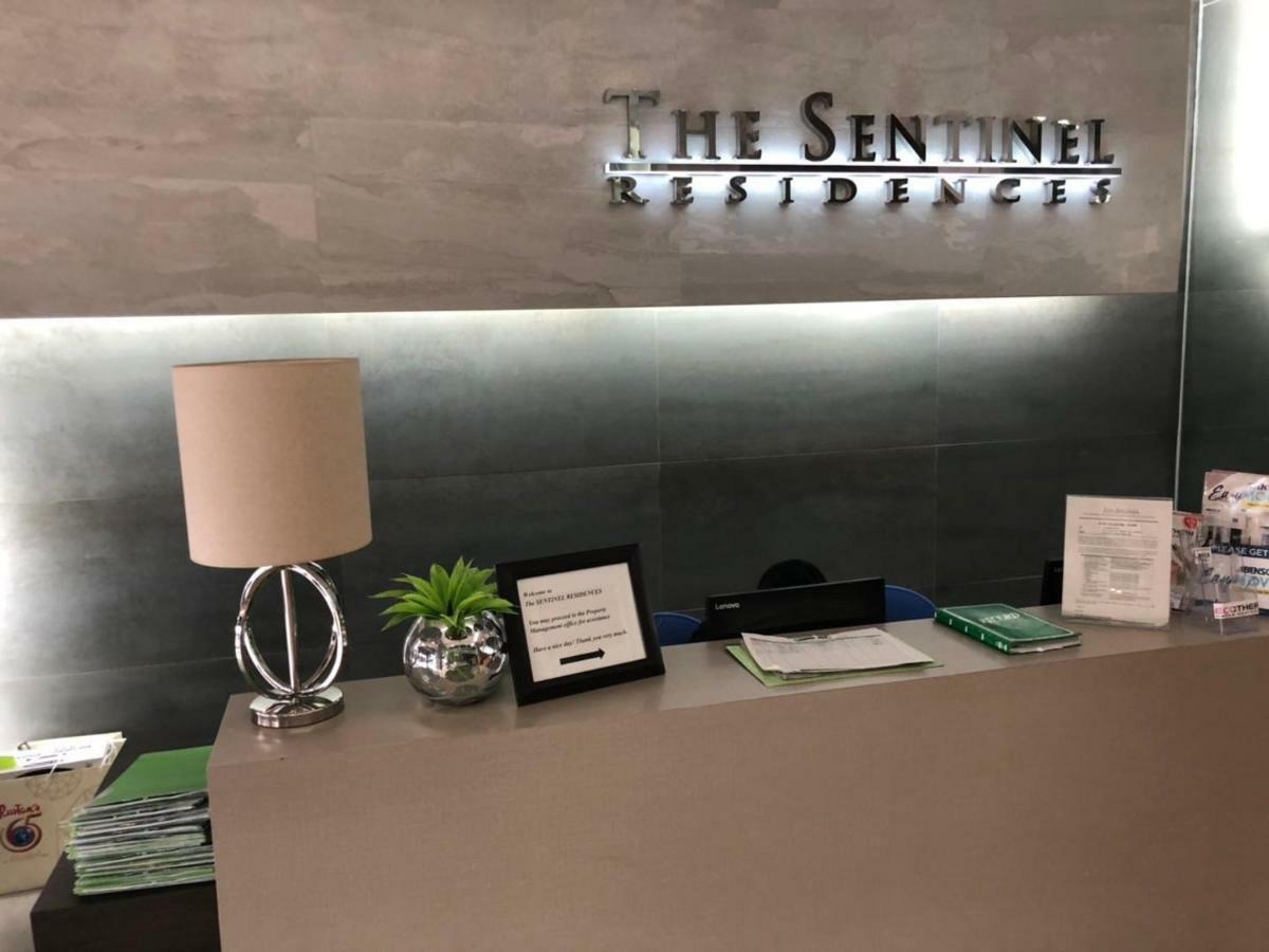 The Sentinel Residences Suite Manila Exterior photo
